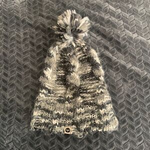 Roxy Knit Beanie
